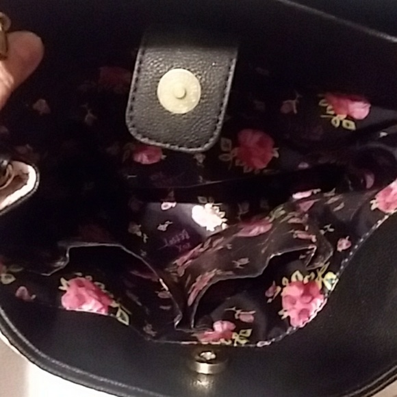NWoT☆Betsey Johnson Purse - Picture 5 of 8